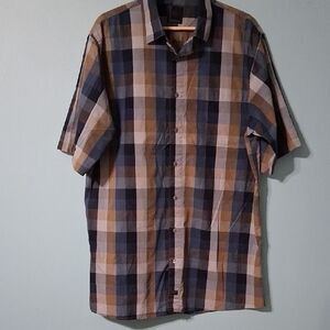 F/X FUSION Men's XLT Dress Shirt
Multicolored Check, Short Sleeve